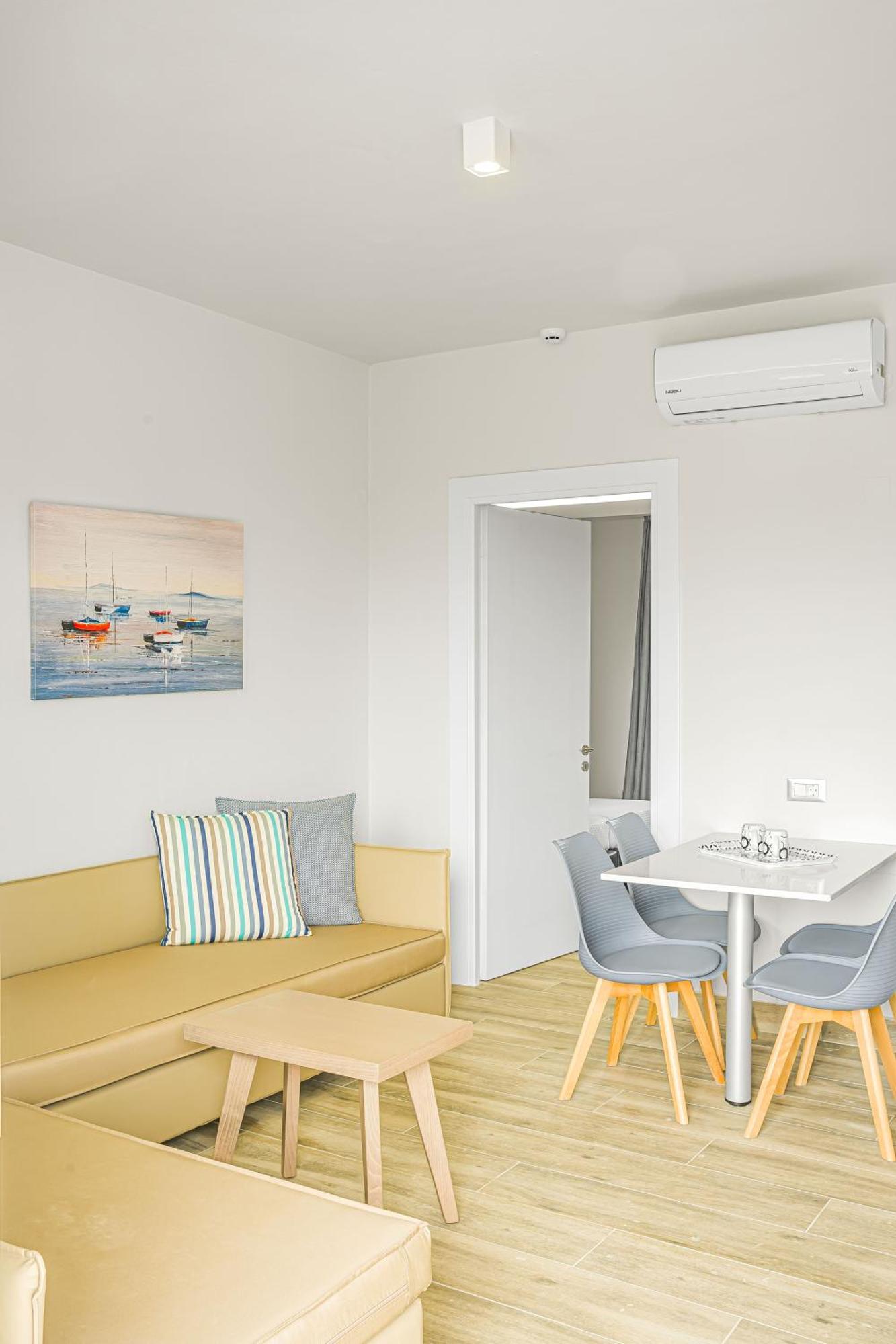 Sergiani Garden Hotel Apartments Stalida Eksteriør billede